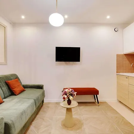Apartment Cosy Faubourg Saint-denis 4p