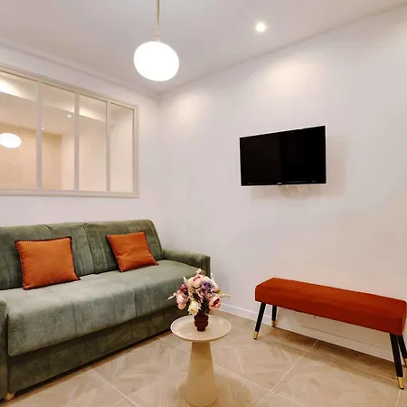 Cosy Faubourg Saint-denis 4p Apartment *